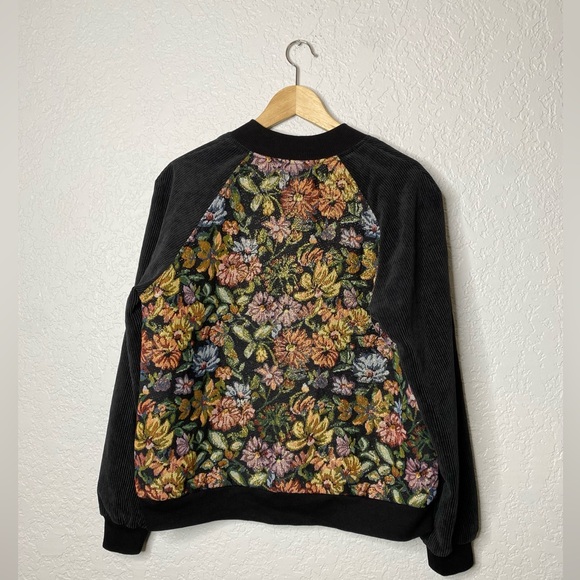 Honey Punch Floral Tapestry Bomber Jacket Large - Picture 3 of 8